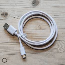 Lightning cable 