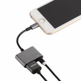 Lightning to HDMI adapter with Lightning port for power - Gray